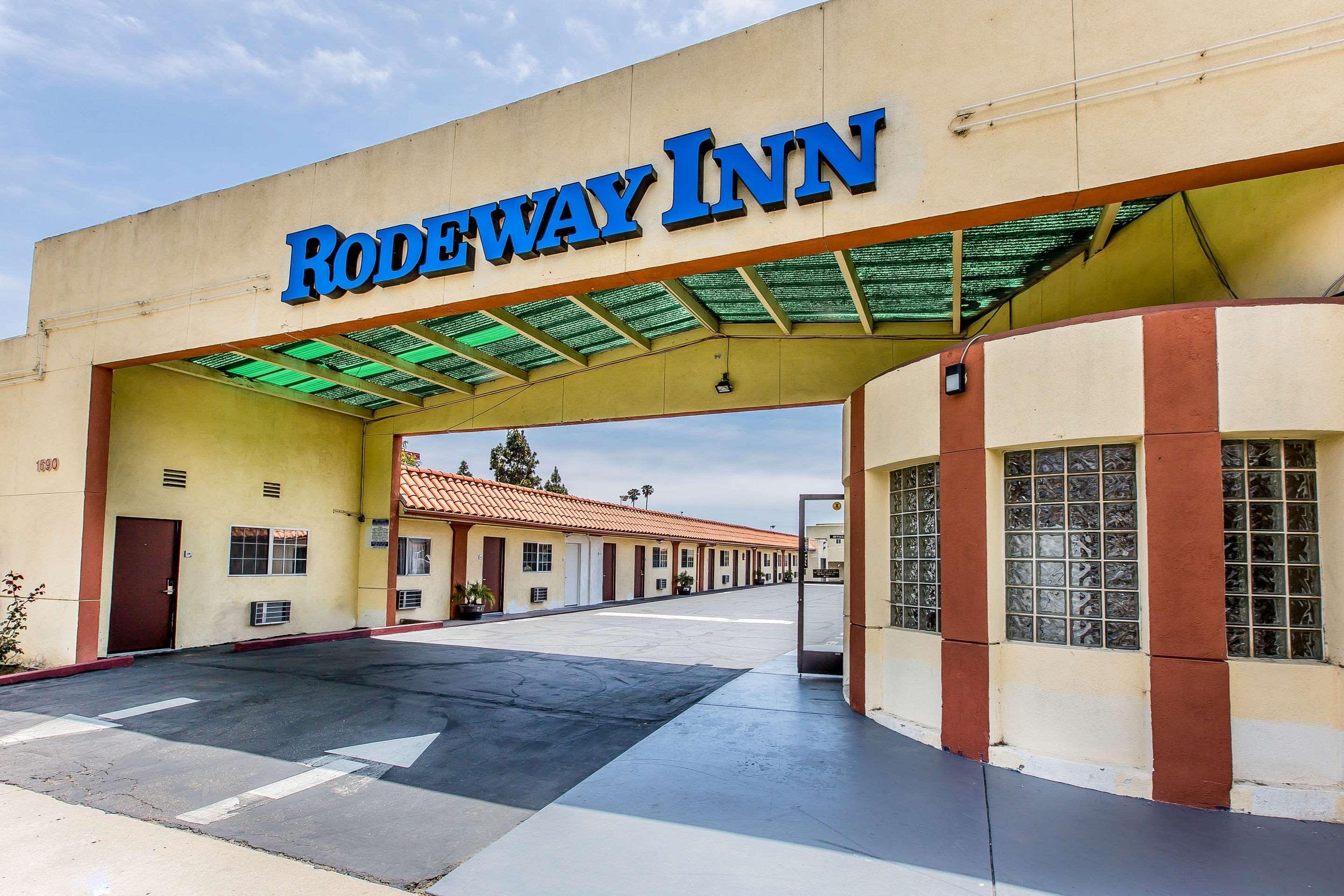 Rodeway Inn Ventura Exterior photo
